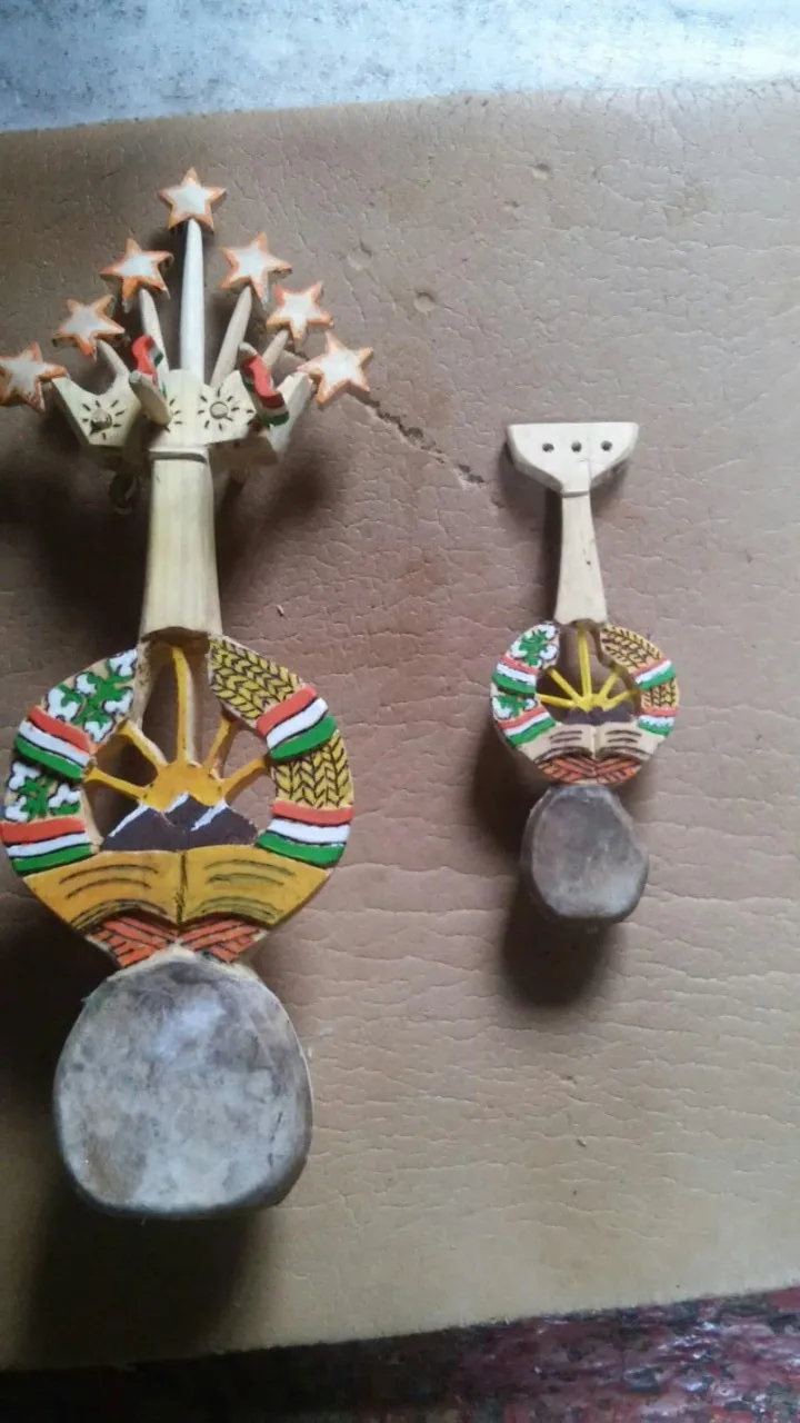 Making traditional musical instruments