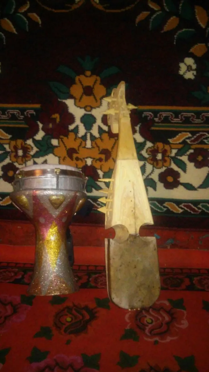 Making traditional musical instruments